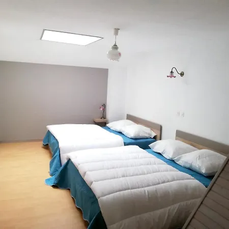 Maison De 2 Chambres Avec Jardin Amenage Et Wifi A * Herpelmont